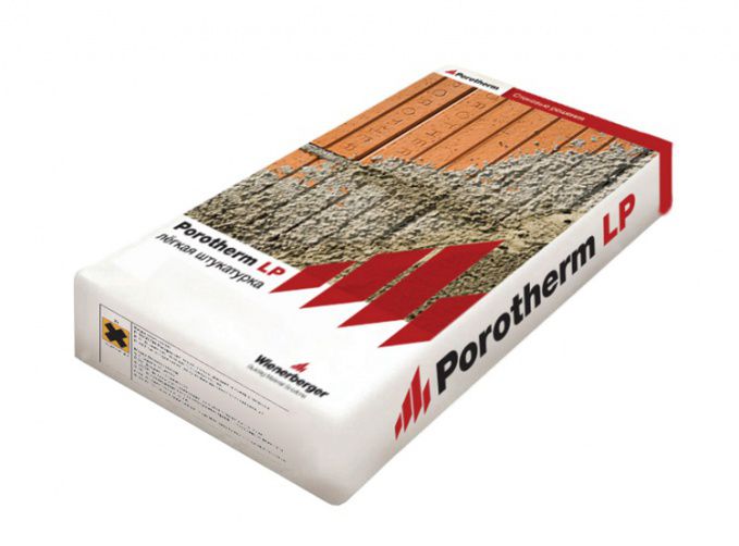 Лёгкая штукатурка Porotherm LP для выравнивания поверхности стены